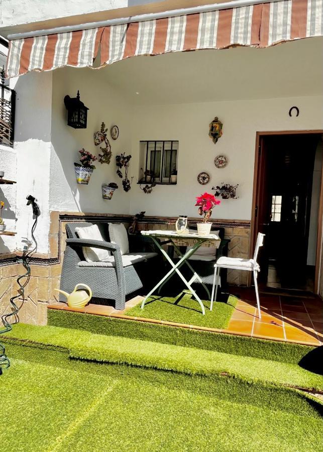 Like At Home Near Seville Montequinto 外观 照片